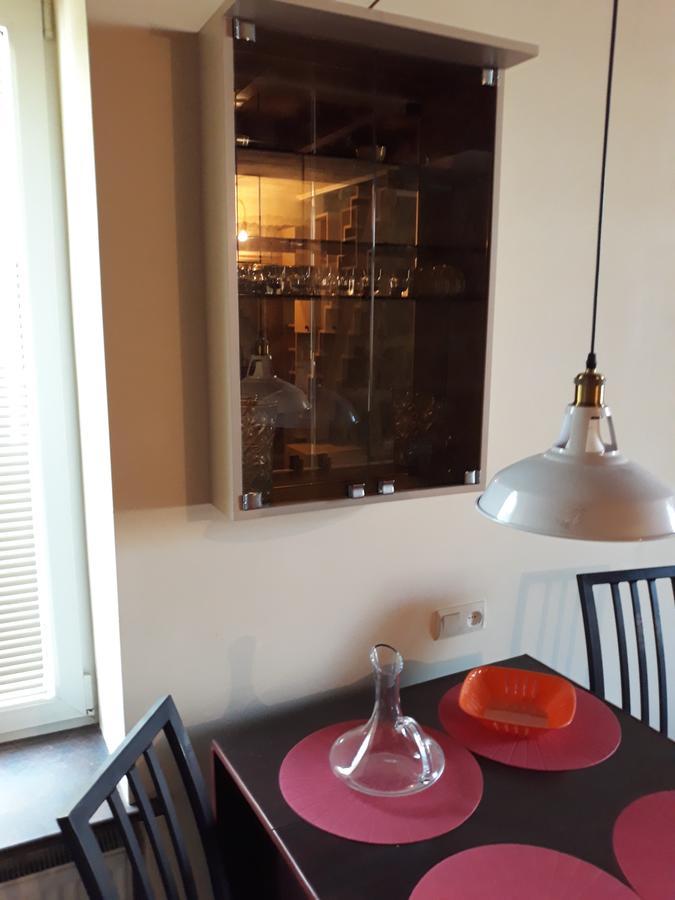 Whole Elite For Rent 1-5 Person On Ave Rustaveli Apartment Tbilisi