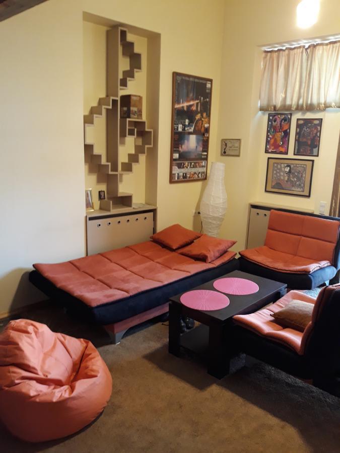 Whole Elite For Rent 1-5 Person On Ave Rustaveli